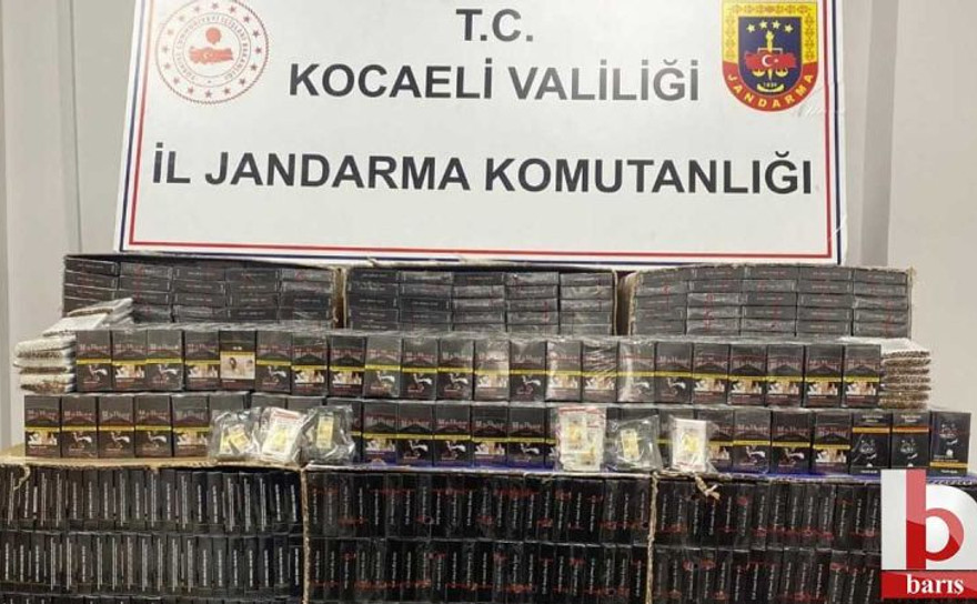 Durdurulan araçta kaçak sigaralar ele geçirildi