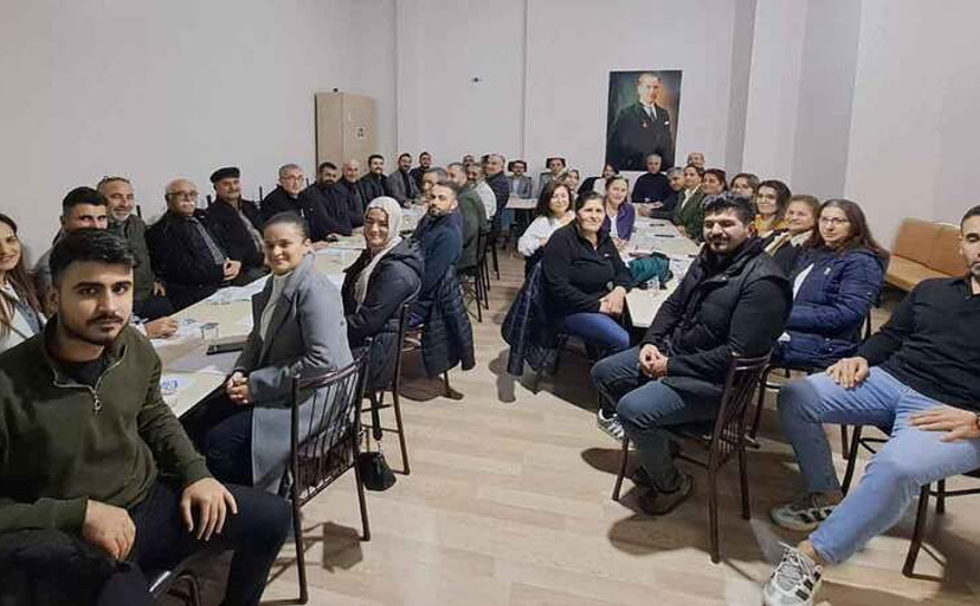 CHP’li Eniş, “Yarın seçim varmış gibi çalışıyoruz”