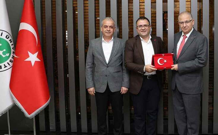 Rektör Cantürk Gökçe’yi ağırladı