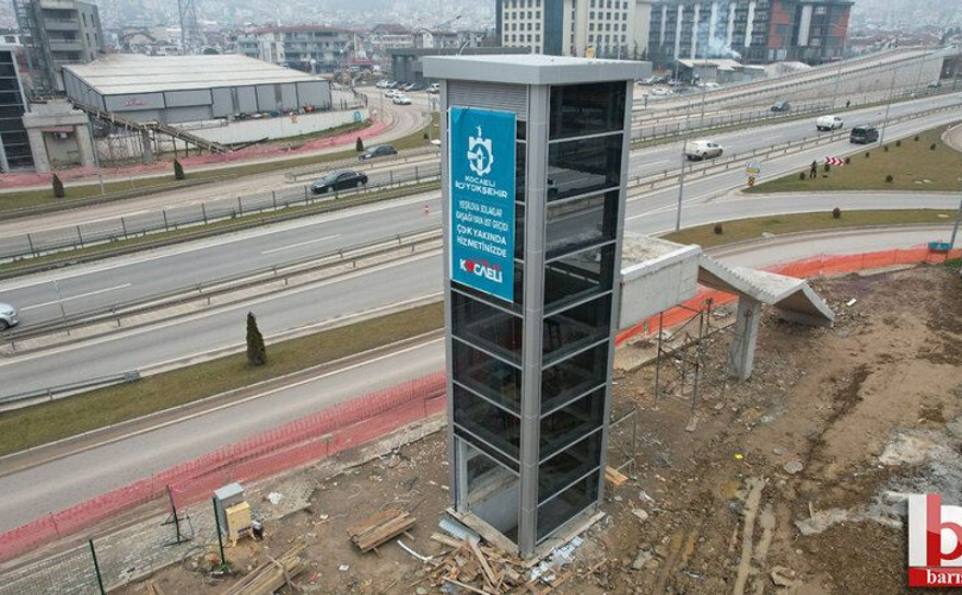İzmit’teki üst geçit neredeyse bitti!