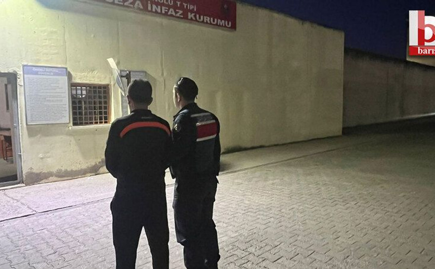 Kocaeli’de 20 yıl hapisle aranan şahıs bazanın içinde yakalandı!