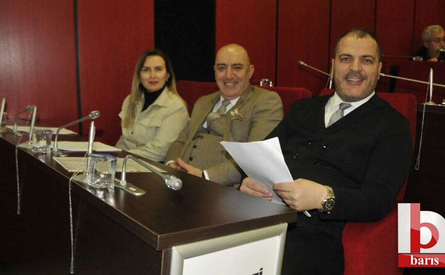 İYİ Partililer doktoru olmayan sağlık ocağını sordular