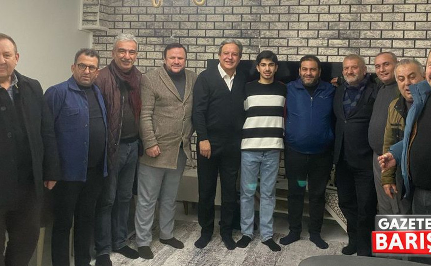 Oktay Güngördü oğlunu askere uğurluyor