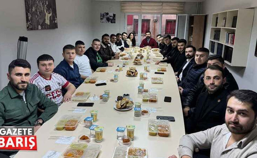CHP’li gençler Gebze’de toplandı