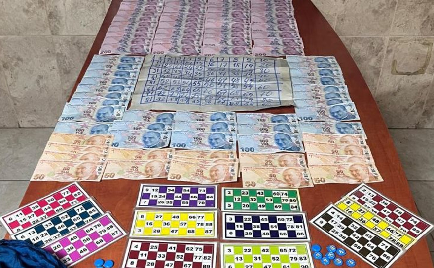 Kocaeli'de kumar baskını: 73 bin 976 TL para cezası uygulandı