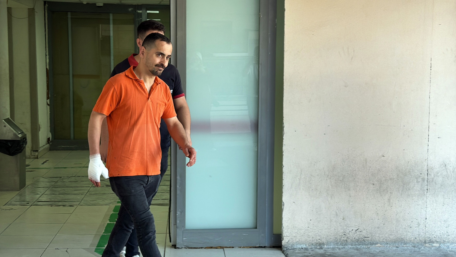 Komşuda 293 acemi kasap hastanelere koştu!