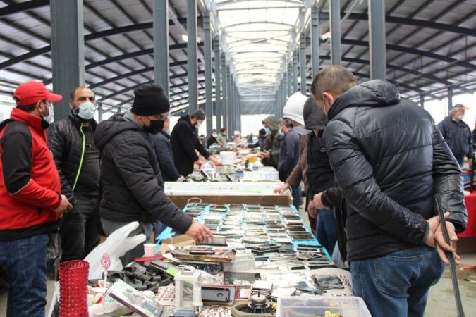 Bit pazarlarında yoğunluk çok alan yok