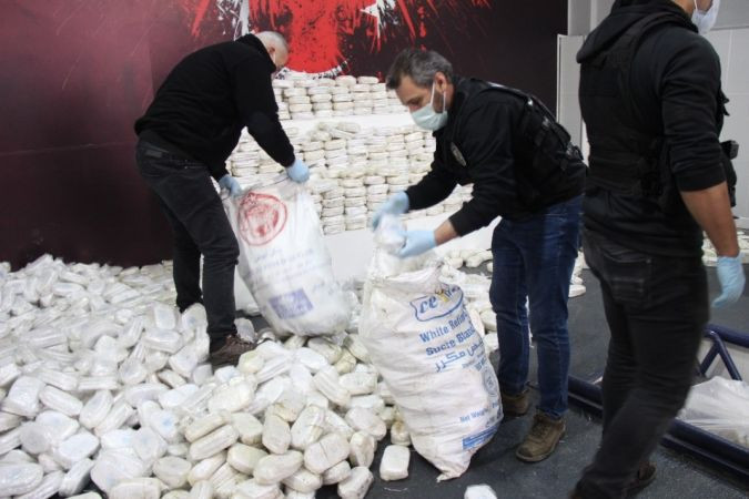 4 ton uyuşturucu, polisi bile şok etti