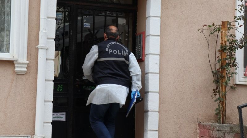 İzmit’te yalnız yaşayan şahıs evinde ölü bulundu