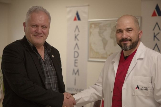Akademi Hastanesi’ne iki yeni hekim