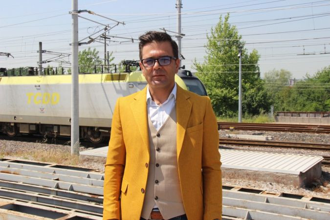 41 vagonlu 2 ihracat treni Kocaeli’den yola çıktı