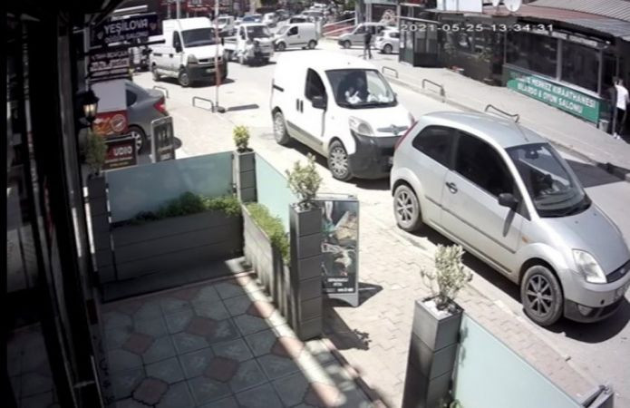 Dehşet veren kaza saniye saniye kamerada