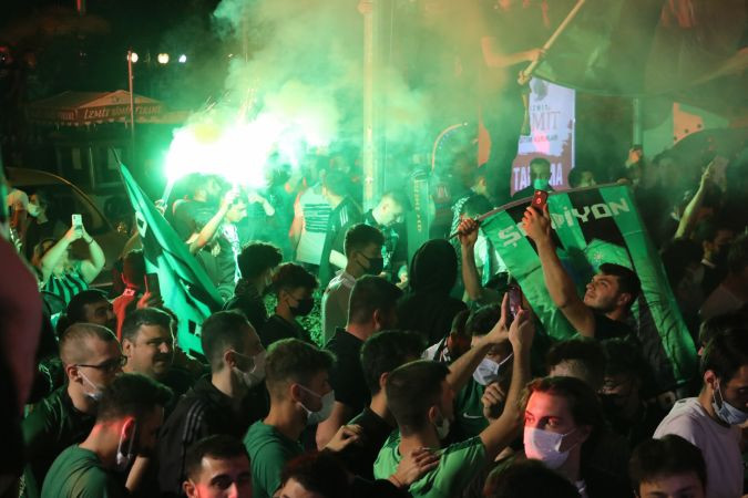 Kocaelispor son sözü söyledi kutlamalar başladı