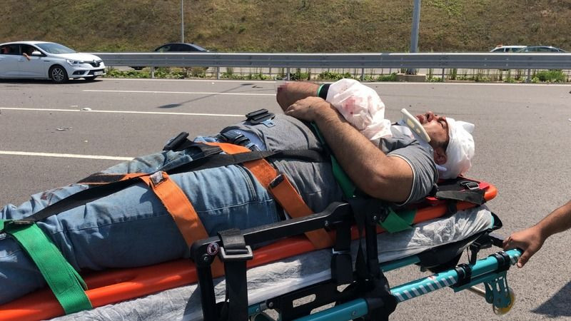 Bayram tatili dönüşü Kuzey Marmara Otoyolu’nda feci kaza: 1’i ağır 5 yaralı