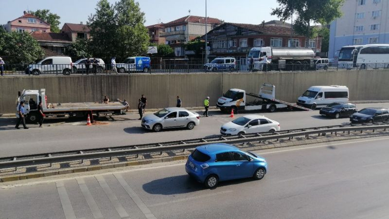 D-100’de çekici arıza yapınca trafik kilitlendi