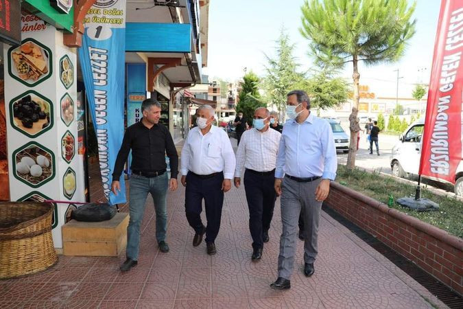 Yılmaz: Yangını fırsat bilerek dinle bile alay ettiler