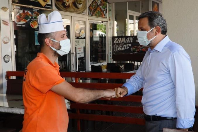 Yılmaz: Yangını fırsat bilerek dinle bile alay ettiler