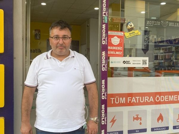 İlçe başkanının dükkanını böyle soymuşlar