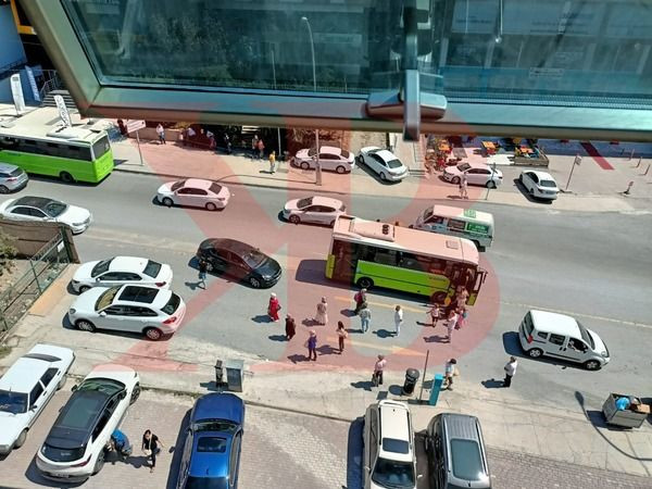 Bu durak, tehlike saçıyor, şu ana kadar 27 kaza!