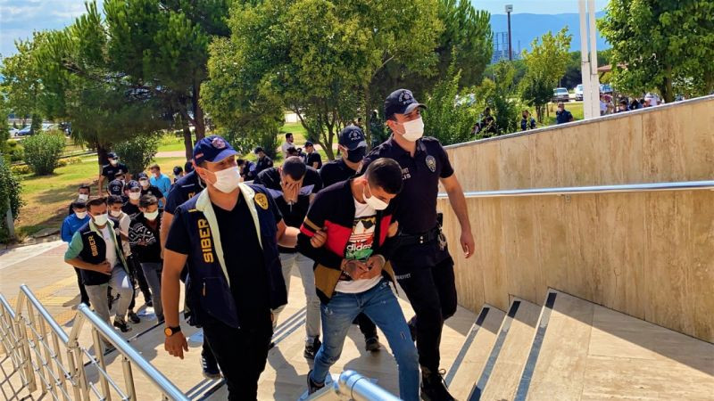Dünya evine girmeyi hayal ederken cezaevine girdi