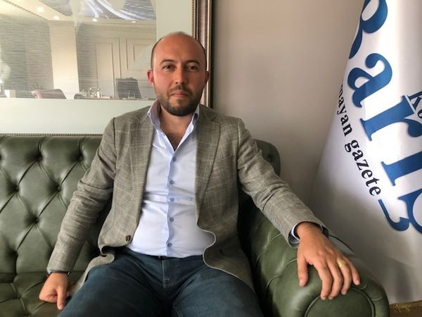 Yalan söylüyorlar