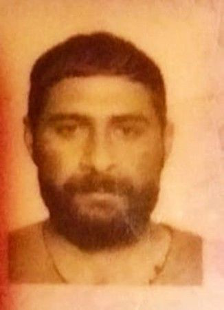 Babasının öldürülmesine şahit olan kız çocuğuna tehdit telefonu