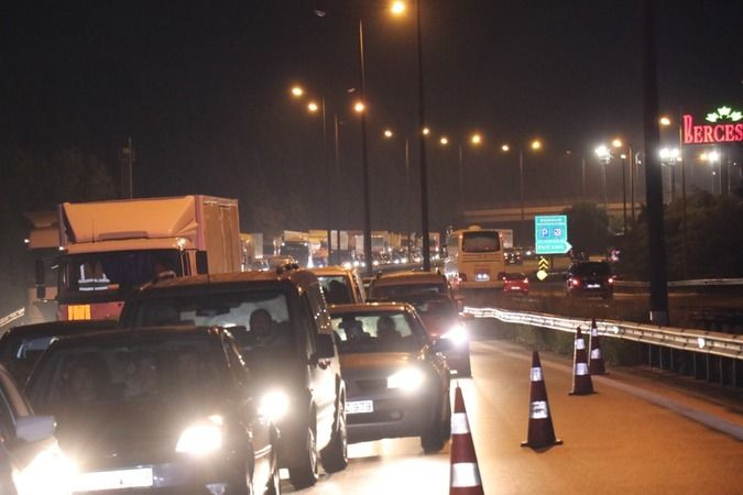 TEM’de zincirleme kaza: 5 yaralı