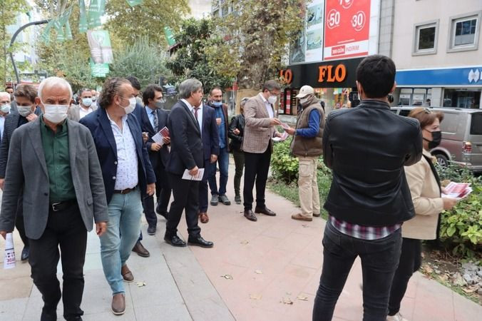 CHP Kocaeli: “39 aydır memurlar yüzüstü bırakıldı”