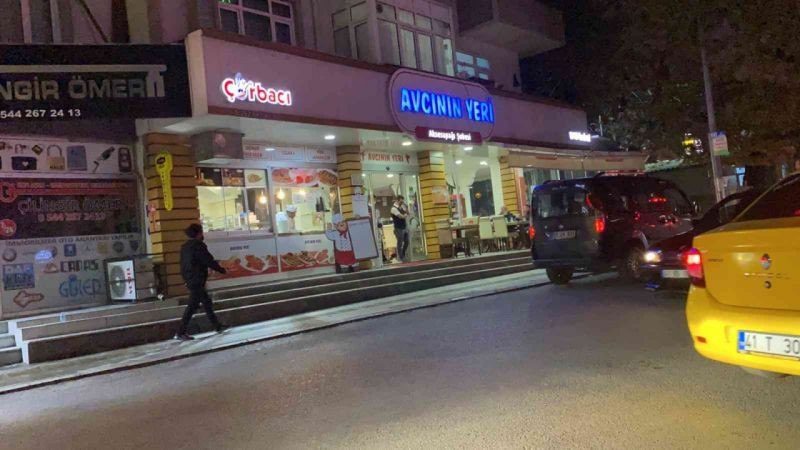 Gençler arasındaki tartışma kanlı bitti
