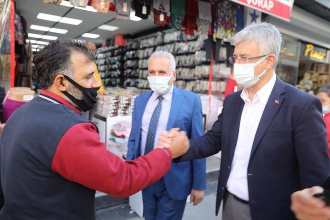 "Muhalefeti, Fethiye Caddesi'nde bile bulamadık"