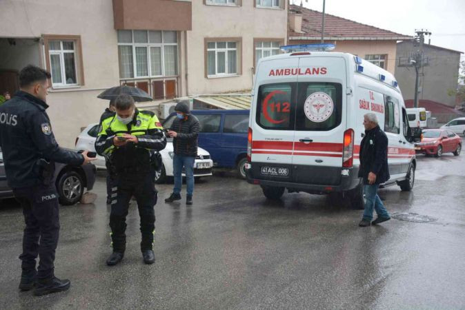 İzmit’te yağmur kazayı beraberinde getirdi: 1 yaralı