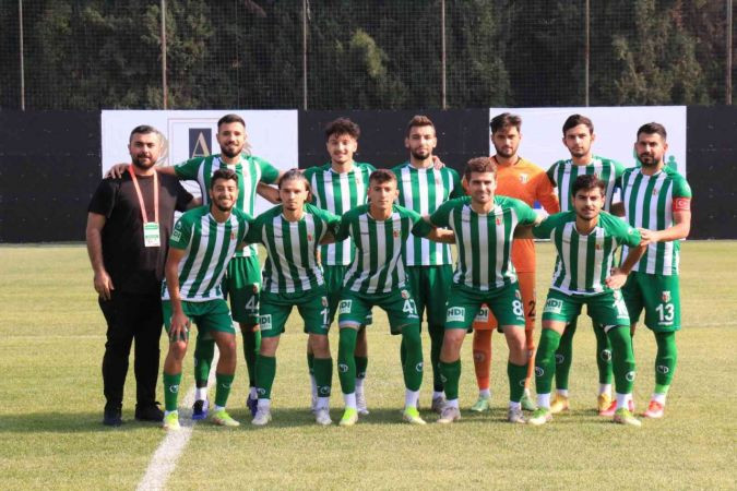 TFF 3. Lig: Belediye Derincespor: 6 - Ceyhan Spor: 0