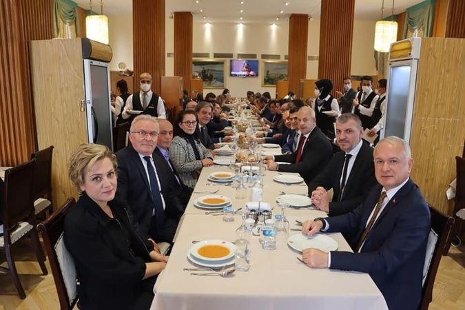 3 ay oldu… Hürriyet yine mecliste yok!