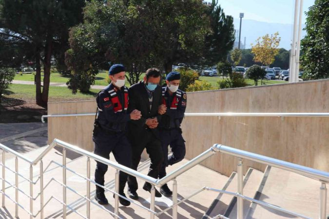 Piyasaya sürülmeye hazırlanan uyuşturucuyu jandarma ekipleri buldu