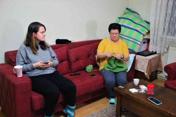 Bu benzinliğe giren gördüğü manzara karşısında şaşkına dönüyor