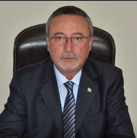 CHP’li emekli öğretmenden Hakan Çakar’a SİTEM!