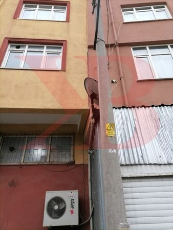 5 katlı binada metro ÇATLAĞI!