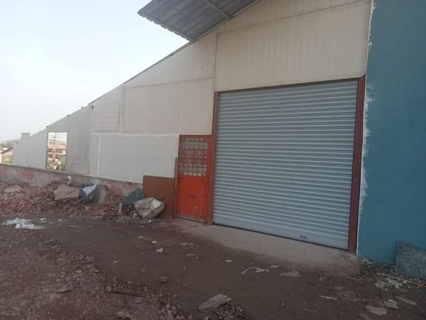 “Kaçak yapı yapıp, kiraladı!” Bu arazinin sahibinin ayrıcalığı ne?