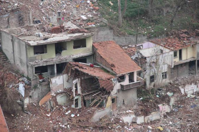 Türkiye rekorunun kırıldığı Cedit, hayalet şehre döndü
