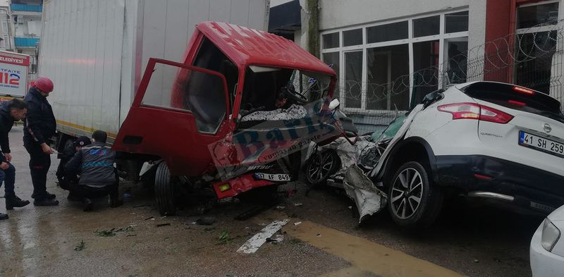 Santral Rampasında feci kaza! Yaralılar var…