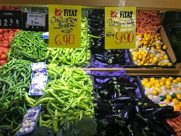İki market arasındaki fiyat farkı ‘’ yok artık’’ dedirtti