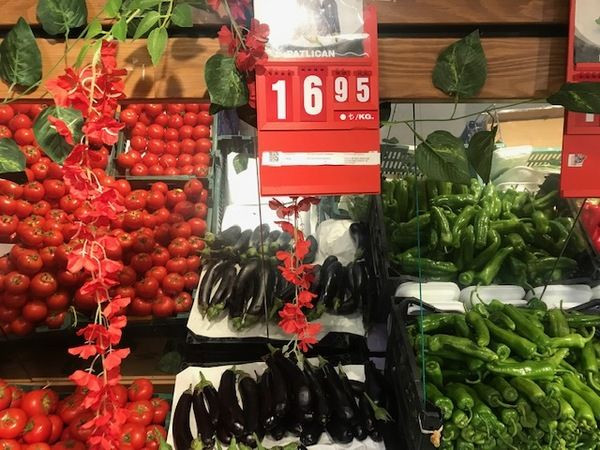 İki market arasındaki fiyat farkı ‘’ yok artık’’ dedirtti