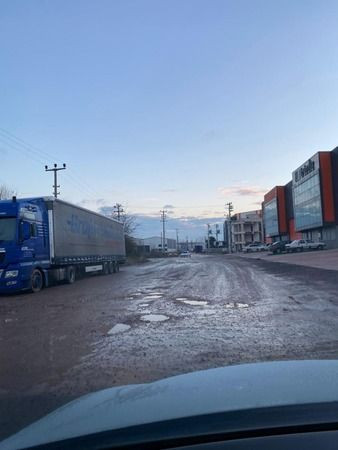 Vatandaş bu yoldan utanıyor!