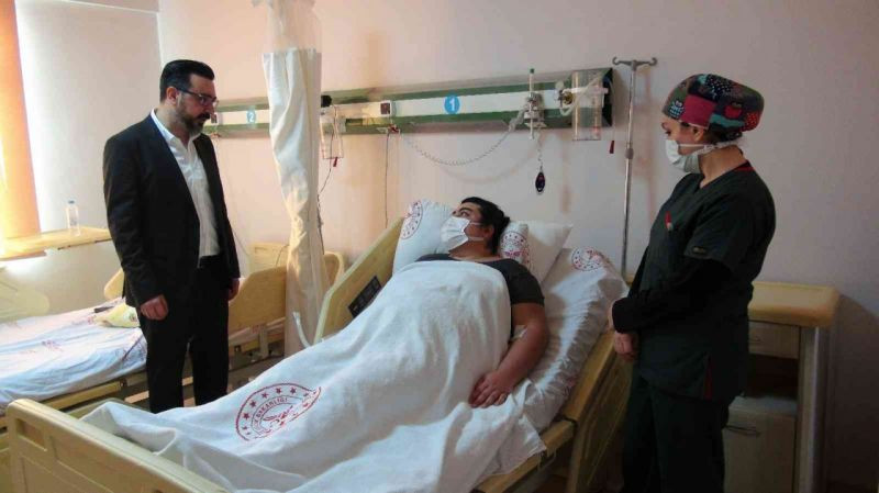 132 kiloydu, hayaline kamu hastanesinde kavuştu