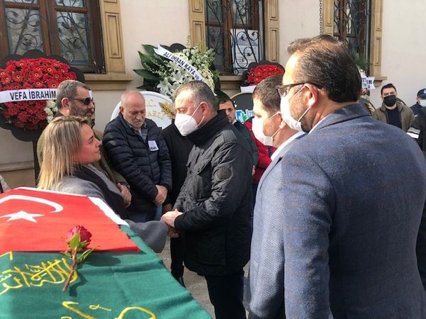 Güngör Arslan’a sevenlerinden son veda
