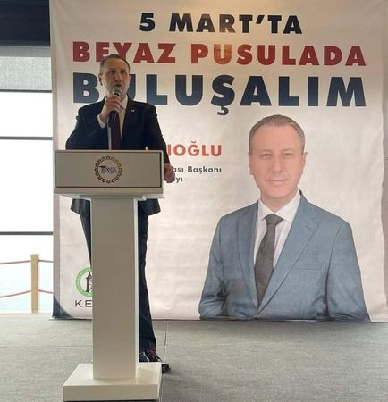Meslektaşlarını topladı adaylığını duyurdu