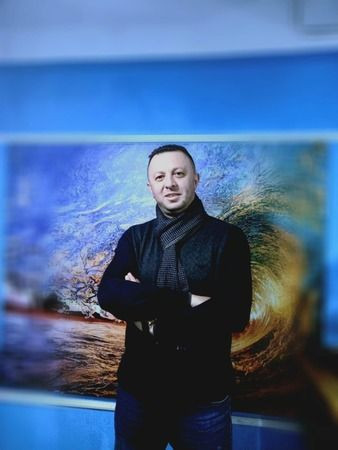 MHP’li eski yöneticiden bakan eşine tepki!