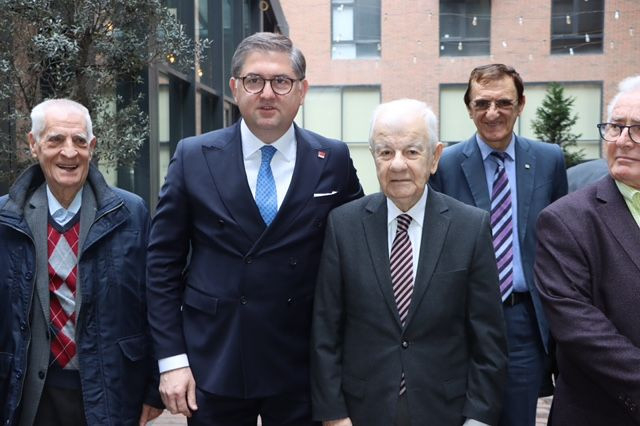 CHP’nin eski İl başkanları toplandı