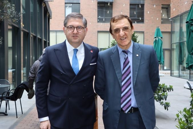 CHP’nin eski İl başkanları toplandı