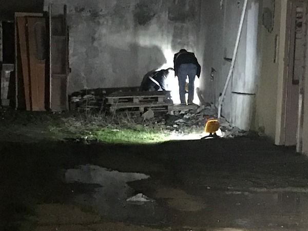 Tabancayla oynarken kendini ve arkadaşını yaraladı!